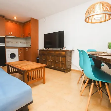 Apartment Differentflats Antinea 3 *